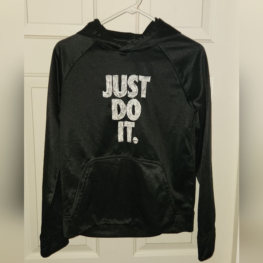 CHILDREN'S NIKE HOODIE !!